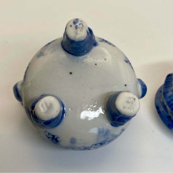 Porcelain pagoda censer - Picture 11 of 14